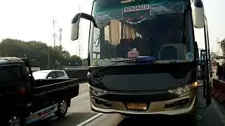 Jgeer, Penampakan Bus SAN yang dihajar Bus Budiman Super Eksekutif