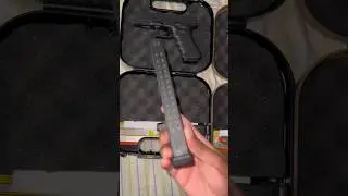 Gen 3 glock 17 vs gen 5 Glock 19x pick one 👀