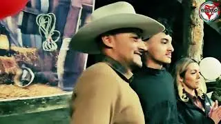 El Cumpleañero Naun Fuentes Tirando La Casa Por La Ventana