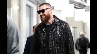 #traviskelce Accept a #taylorswift Inspired Friendship Bracelet on a Trip to Florida