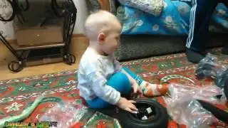 #255 Распаковка детского велосипеда  Максимки