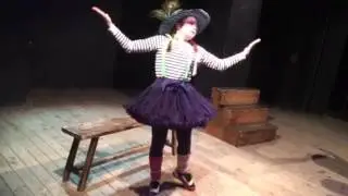 Соня и Пеппи в театре