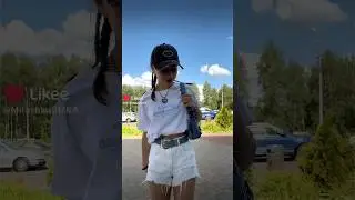 у меня сегодня выходной, я поехала гулять)) 