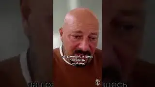 Наличные доллары старого образца
