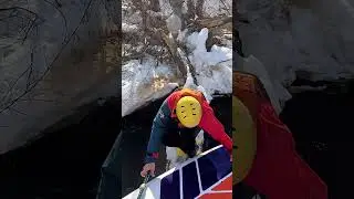 Перелезть бревно на SUP