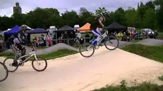 10 boys manchester bmx racing 2011.MTS