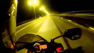Suzuki GSX-R 600 2013, Kawasaki zzr 600 1998.
