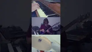 sizzle [piano - fretless bass - drums]