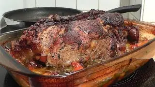 СВИНИНА ЗАПЕЧЕННАЯ В ДУХОВКЕ.КАК ВКУСНО ЗАПЕЧЬ СВИНИНУ. Или Krustenbraten по западно берлински.