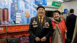 7.5.18г.Поздравление ветеранов.Магазин"Планета одежды и обувь".Омск.