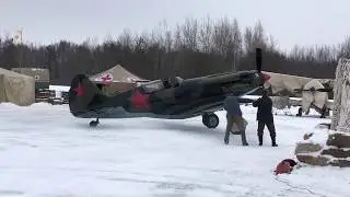Руление МиГ-3. MiG-3 taxiing for film shooting.