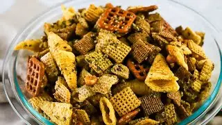 SEAWEED on CHEX MIX? I promise you (and the kids) will LOVE it!