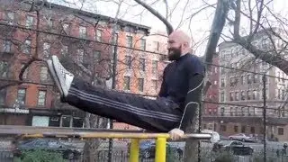 Al Kavadlo - Calisthenics Hinge Workout