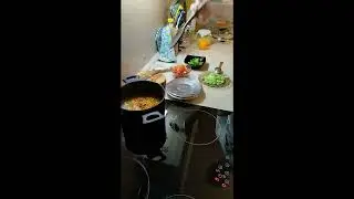 На кухне у йога. Готовим мунгдал.