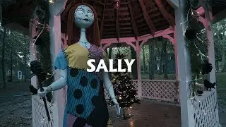 Sally - Spirit Halloween