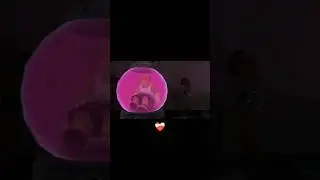 Всех сразу поймал мороженщик