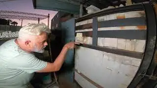 Firing an updraft gas kiln at Artwheel Pottery studios