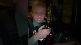 Машинист отмечает Новый год в кабине