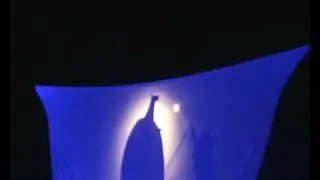 Black light theatre - The Painted World - Our web: 