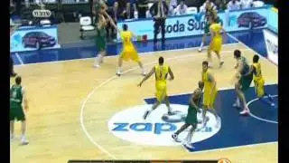 Lior Eliyahu vs Olimpija Ljubljana 03-02-2011  (ליאור אליהו מול לובליאנה)