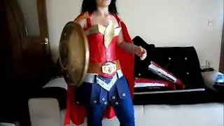 Wonder Woman Cosplay Sunumu