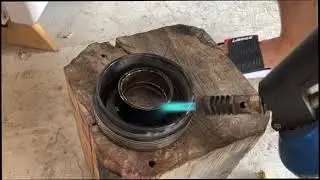 How to press the bearing into the air conditioner clutch holder. Express option. Simple physics.