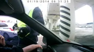 Ростов.Гаи охраняет ЖД вокзал от террористов.