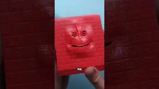 Неожиданно полезный красный гаджет