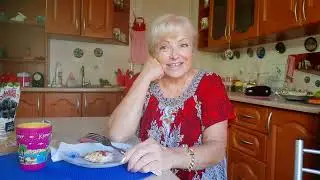 VLOG :МУКБАНГ :ЕМ БЛИНЧИКИ С ДЖЕМОМ И ВЫДАЮ СЕКРЕТЫ.  2Ч.