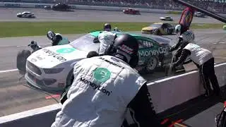 Brad Keselowski & Team Penske Crew Nascar Pit Stop in the 2021 Race at Talladega Superspeedway