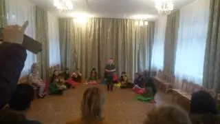 Мальчик 5 лет читает стих цыгане