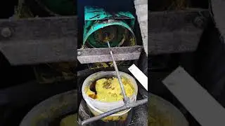 Воскопресс из расширительного бочка насосной станции. Воскотопка.