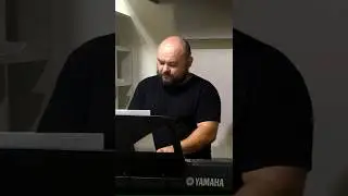 Кто поймёт что за песня ? / закончил по своему песню
