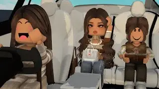 OUR FALL AFTERSCHOOL ROUTINE! *SIENNA IS SICK.. DRAMA!* Voiced Roblox Bloxburg Family Roleplay