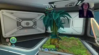 Expanding My Base, Exploring the Aurora | Subnautica First Time Play Through, Part 2
