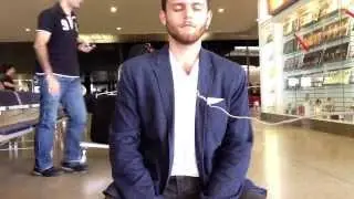 How to meditate at the airport