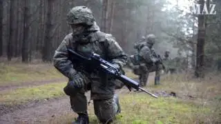 Bundeswehr: Rekruten im Stresstest - mit der Kamera dabei