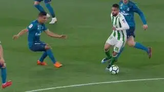 Best Football Skills & Tricks 2018  ● HD ● Ronaldo ● Neymar ● Messi ●