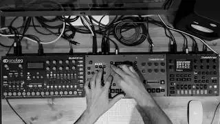 Shot - Live Techno Performance ( Analog four, Octatrack and Digitone )