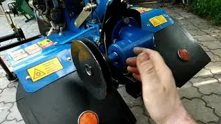 Bevel gearbox for rotary mower