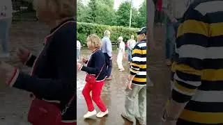 Танцы кому заа .Саранск Парк Пушкина. 23 июня 2024 год.