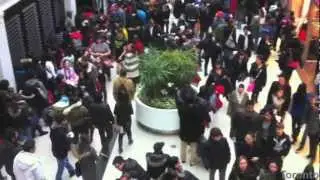 Boxing Day 2012 Eaton Centre Toronto