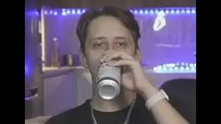 3000iq. Парням на заметку))) Бухлострим на хате Дрона