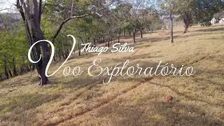 Voo exploratório com drone