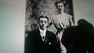 Horacio the handsnake - Thomas W. Agnew & Beatrice Thompson Agnew