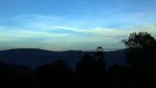 Teaser - Caminos Indeseados