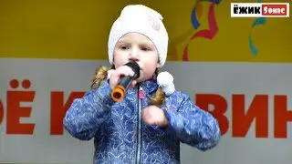 НУ ОЧЕНЬ СЕРЬЕЗНАЯ песня группы Индиго Бабушка Соня Поет на Концерте София Лебедева 4 года