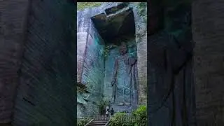 Как Японцы вручную резали гору￼