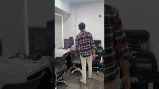 Uppar wala Sab dekh raha he 😅😅 #suratithub #office #memes  #comedy #funnymemes #laughoutloud