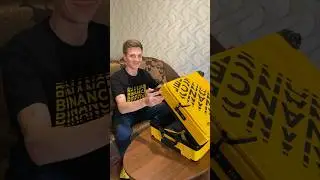 МЕРЧ от Binance 